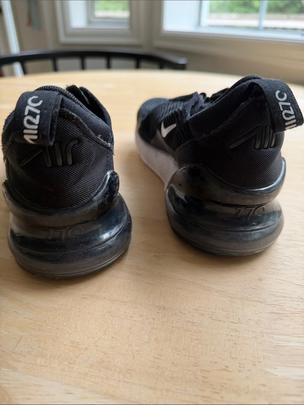 Nike 270 Boys Sneakers Black White 3